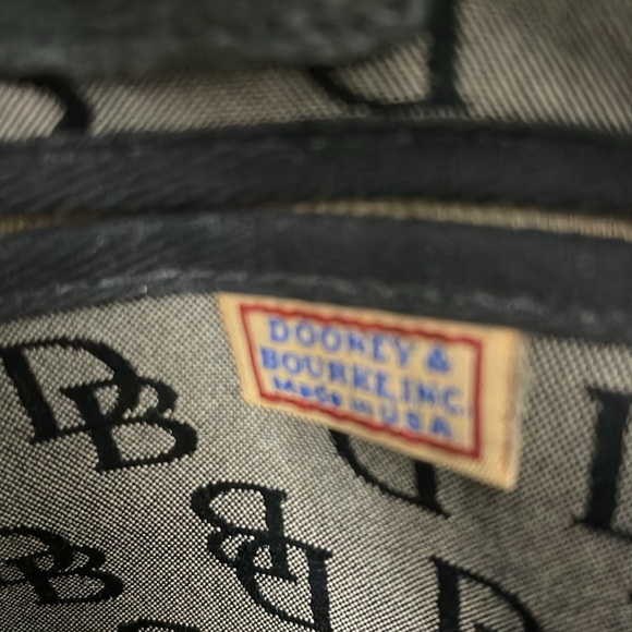 Dooney & Bourke Vintage Signature Tassel Tote Black/Grey No Callouts Looks new - Picture 7 of 10